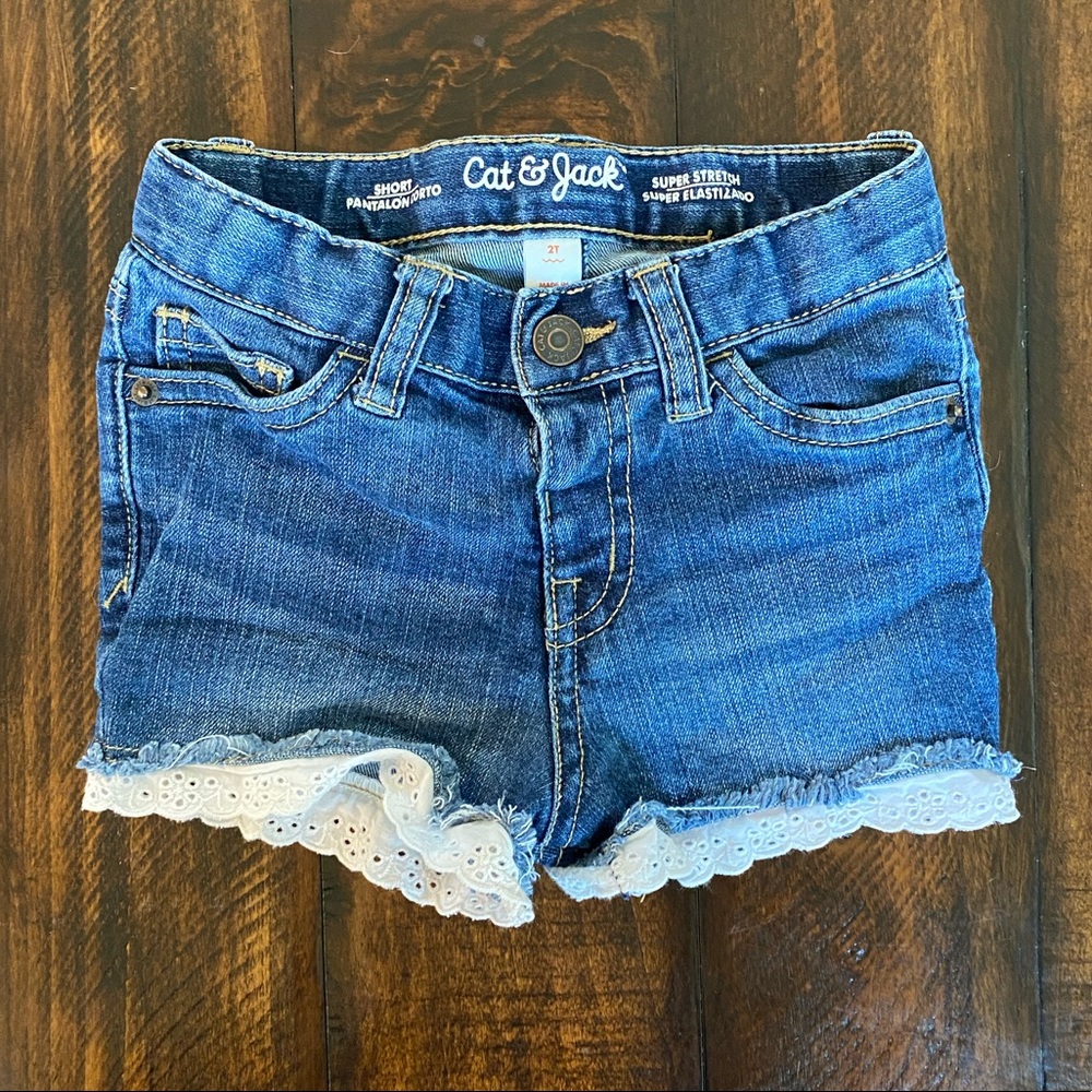 Cat and Jack toddler lace Jean shorts